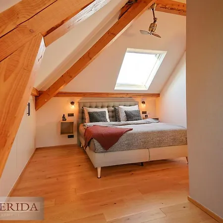 Apartament Loft Merida - Designer With Large Bathtub