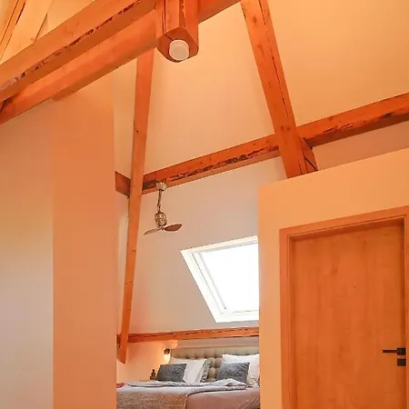 Loft Merida - Designer With Large Bathtub Appartement Butgenbach